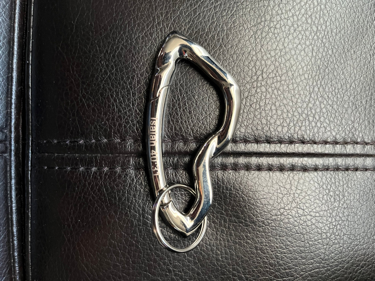 Chrome Lightning Isaiah 40:31 Carabiner